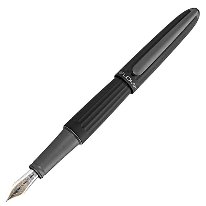 Diplomat Fountain Pen Aero - Black