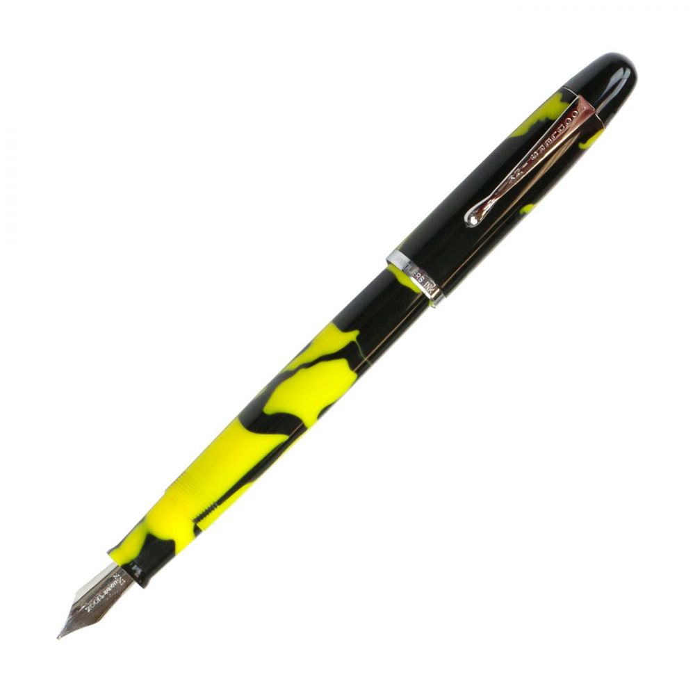 Noodler's Neponset Yellow Bald-faced Hornet fountain pen